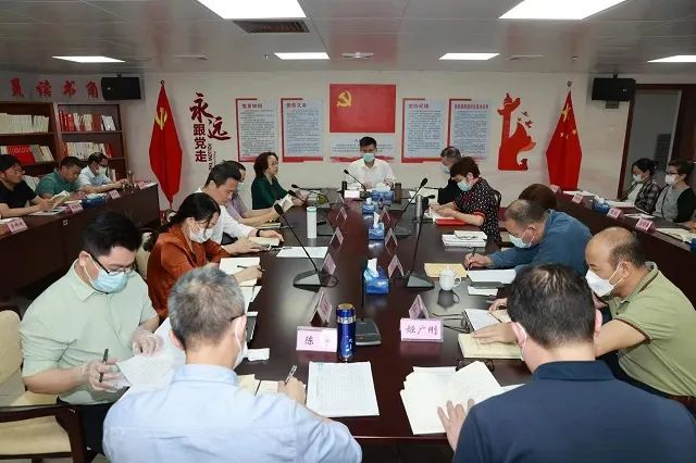  继承光荣传统，推动广东文学蓬勃向上欣欣向荣——全省文学界热议黄坤明同志到省文联省作协调研讲话精神