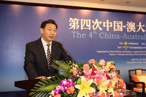 广东省作协党组书记、专职副主席张知干致辞 摄影-陈忠毅 (7)_副本.jpg